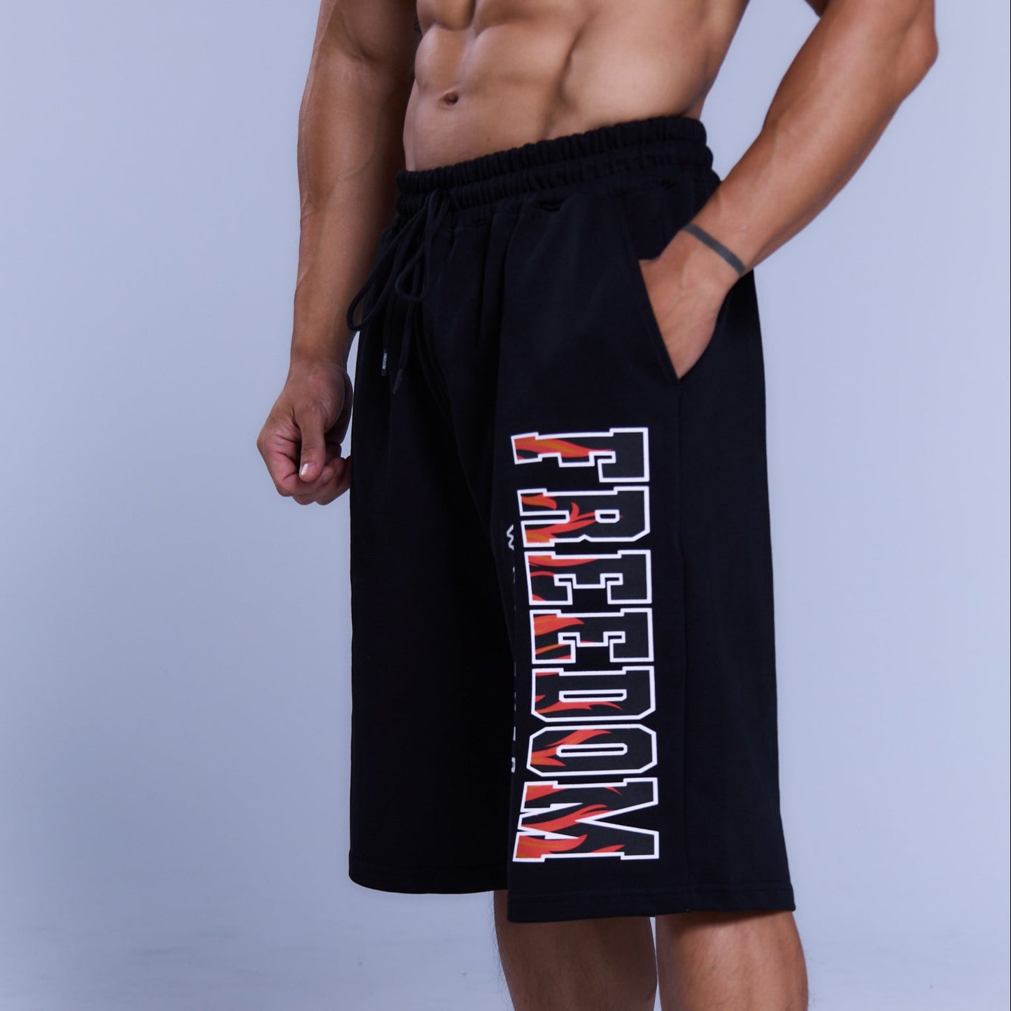 Freedom 焰火 Logo 短褲｜黑色