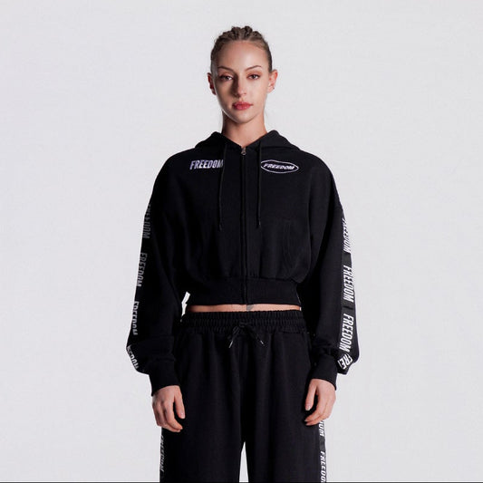 Freedom Tape Logo 短板連帽外套｜黑色