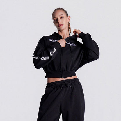 Freedom Tape Logo 短板連帽外套｜黑色