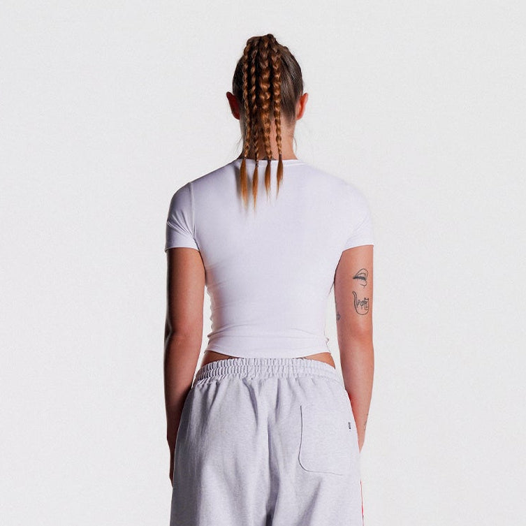 Essential Curved 短版上衣｜白色