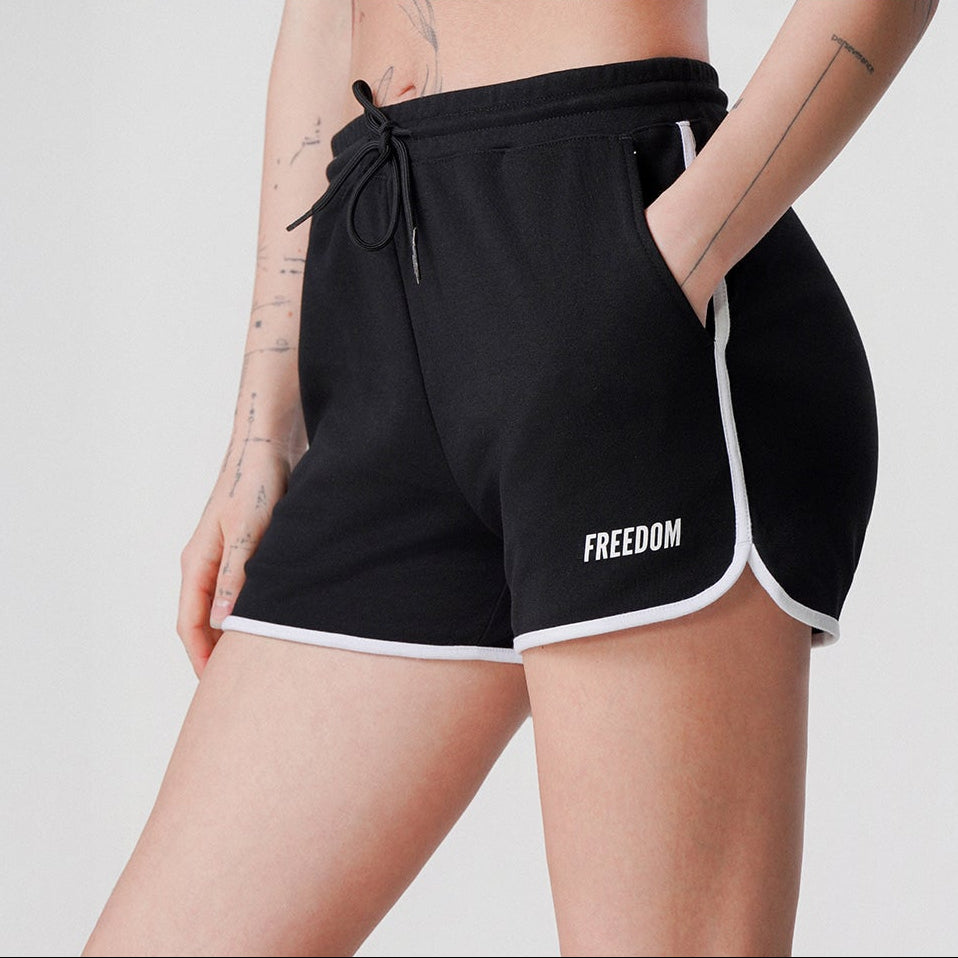Freedom Logo 運動短褲｜黑色