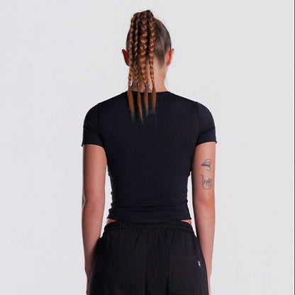 Essential Curved 短版上衣｜黑色